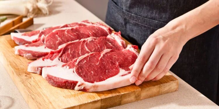 Coma carne roja para las varices.